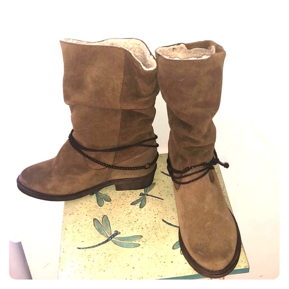 Tan comfy boots - Picture 1 of 1